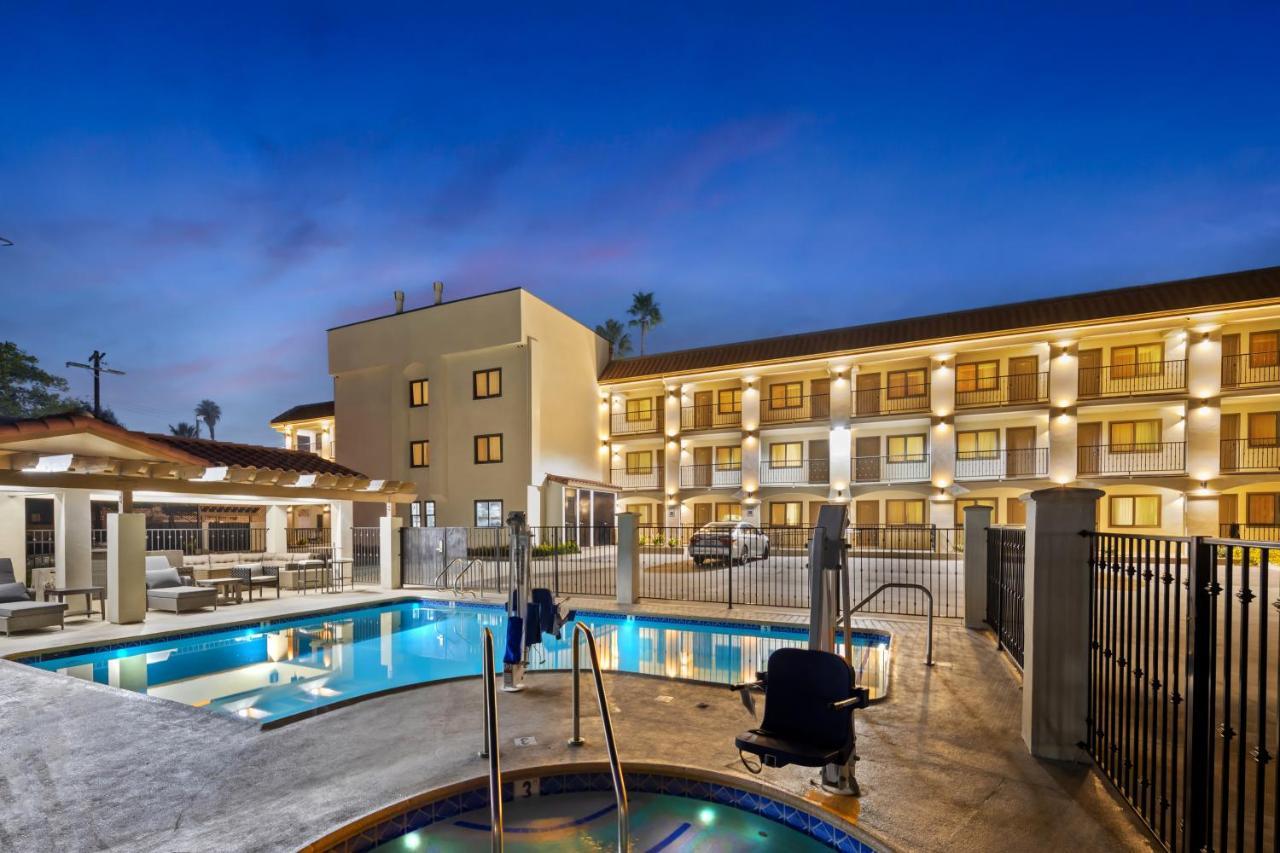 Hotel Huntington Duarte Exterior foto